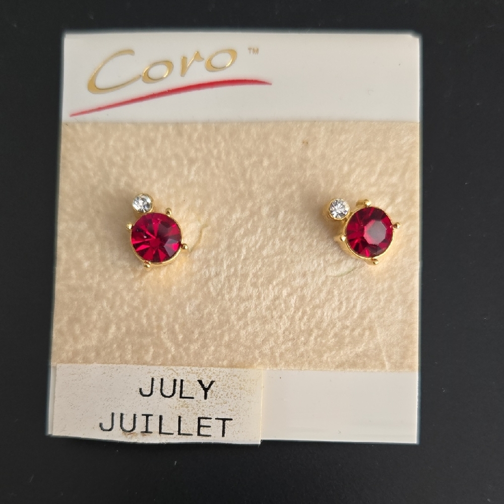 VTG Coro Austrian Crystals Ruby Red Gold Tone Stud Earrings New Old Stock July